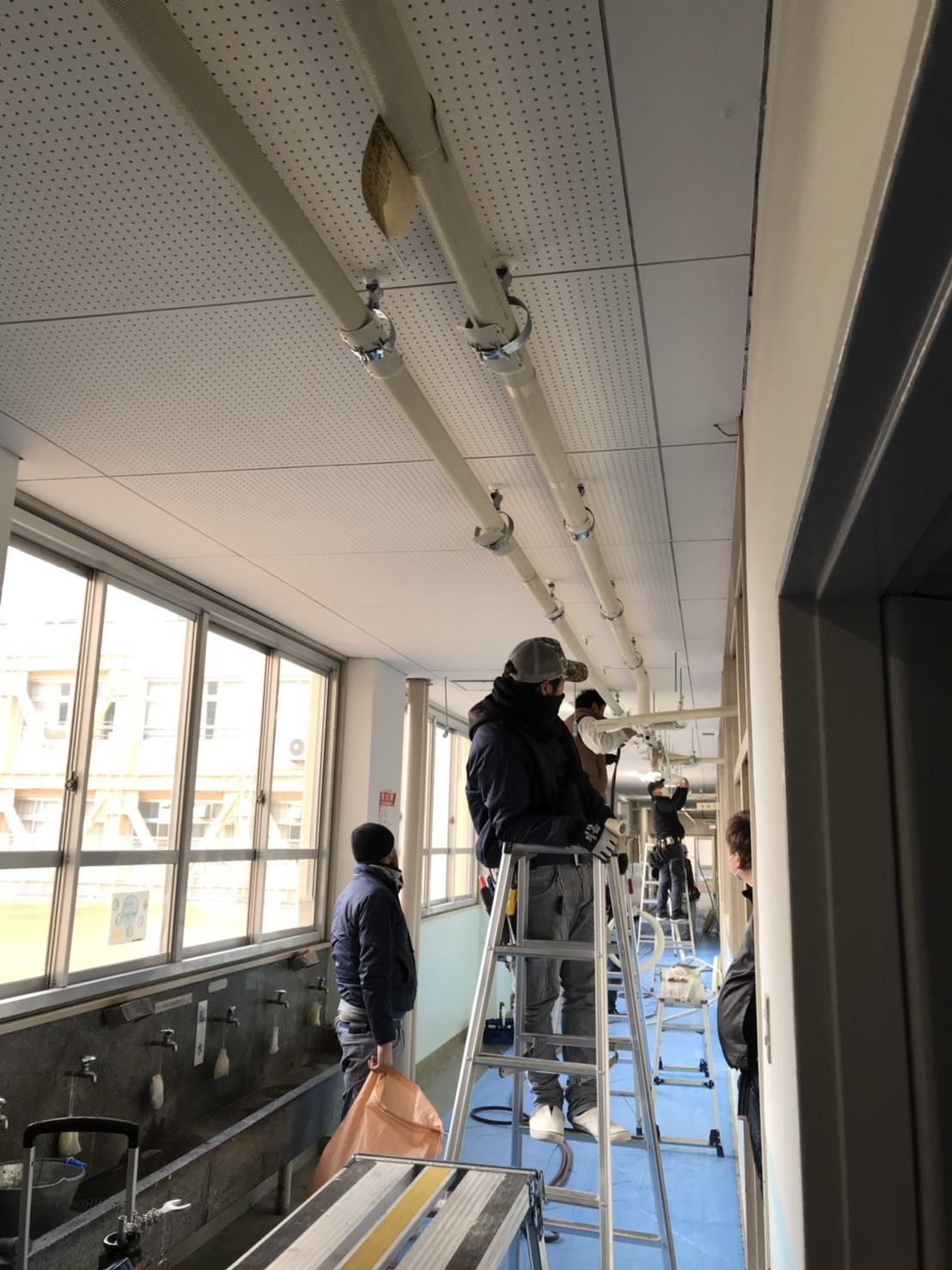 某小学校空調工事 株式会社ナナマルグループ